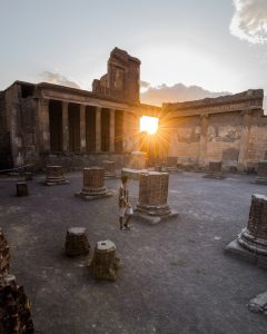 ancient city of italy Pompeii tour package