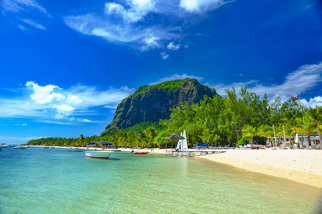 Mauritius beach vacation tour packages