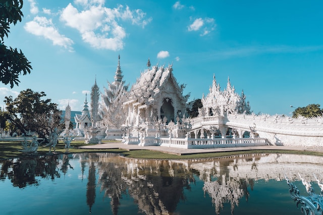 white temple thailand